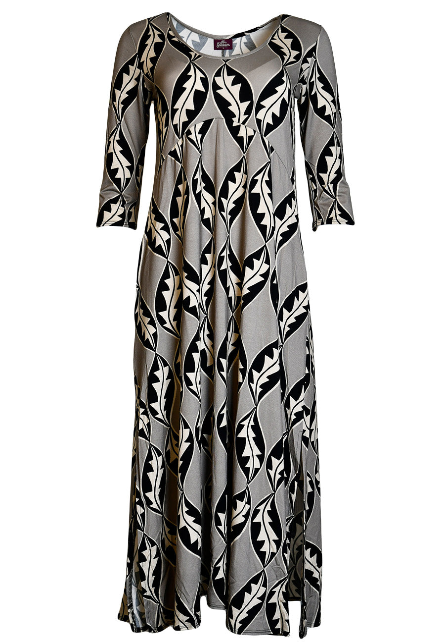 Metta Dress 3/4 Sleeve Print SALE!