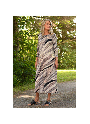 Daphne Dress 3/4 Sleeve SALE!